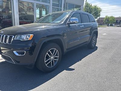 2017 Jeep Grand Cherokee 4x4 SUV for sale #5W3024A - photo 2