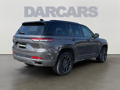 Used 2025 Jeep Grand Cherokee - photo 1