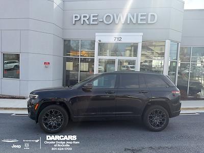 Used 2025 Jeep Grand Cherokee - photo 1