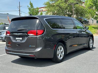 Used 2018 Chrysler Pacifica Touring Plus Minivan for sale #P1B0340A - photo 2
