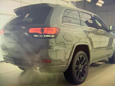 Used 2022 Jeep Grand Cherokee WK - photo 1