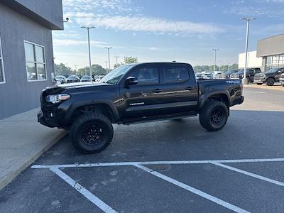 2021 Toyota Tacoma Double Cab 4WD Pickup for sale #F3822A - photo 2