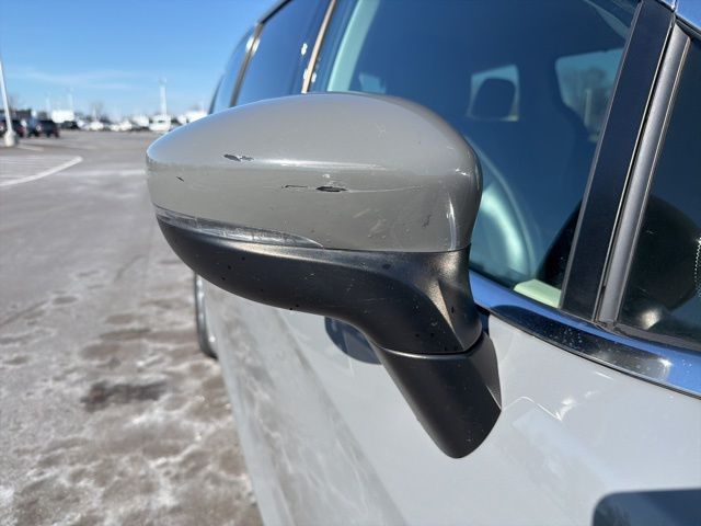 Used 2023 Chrysler Pacifica - photo 7