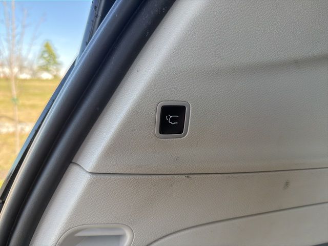 Used 2023 Chrysler Pacifica - photo 11