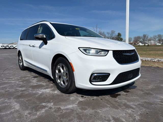 Used 2023 Chrysler Pacifica - photo 54