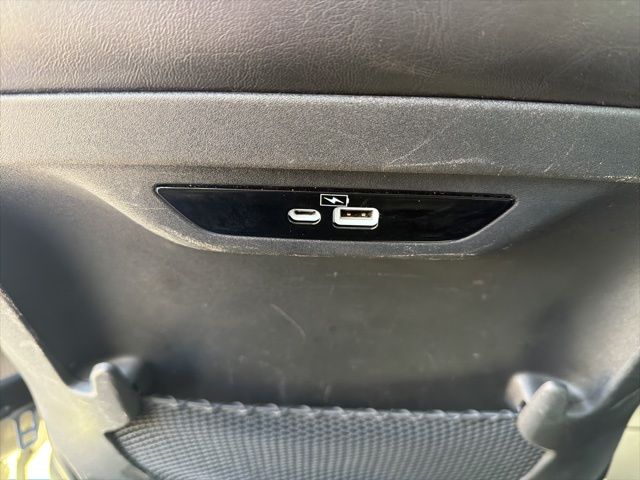 Used 2023 Chrysler Pacifica - photo 21