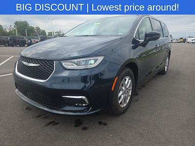 2023 Chrysler Pacifica FWD Minivan for sale #F5076 - photo 2