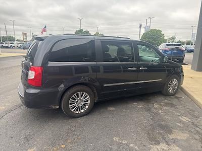 Used 2014 Chrysler Town and Country Minivan for sale #T41099A - photo 2