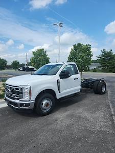 2025 Ford F-350 Regular Cab DRW 4x2 Cab Chassis for sale #T42915 - photo 1