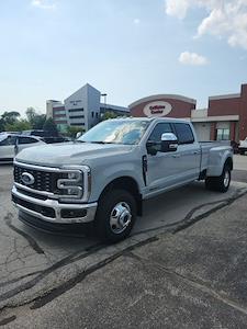 2025 Ford F-350 Crew Cab DRW 4x4 Pickup for sale #T43191 - photo 1