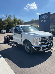 2026 Ford F-350 Regular Cab DRW RWD Cab Chassis for sale #T43564 - photo 1