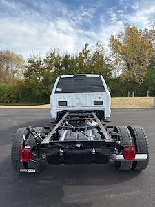 2026 Ford F-450 Crew Cab DRW 4WD Cab Chassis for sale #T43795 - photo 2