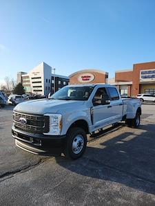 2026 Ford F-350 Crew Cab DRW 4WD Pickup for sale #T44111 - photo 1