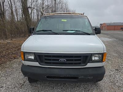 Used 2003 Ford E-250 - photo 1