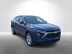2024 Chevrolet Trax FWD SUV for sale #C32732 - photo 3