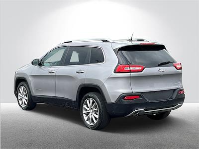 2018 Jeep Cherokee 4x2 SUV for sale #Z32281 - photo 2