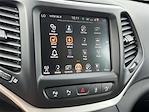 2018 Jeep Cherokee 4x2 SUV for sale #Z32281 - photo 18