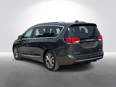 2018 Chrysler Pacifica FWD Minivan for sale #ZS84177B - photo 2
