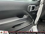2022 Jeep Gladiator Crew Cab 4WD Pickup for sale #ZS84611C - photo 15