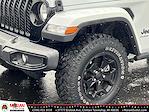 2022 Jeep Gladiator Crew Cab 4WD Pickup for sale #ZS84611C - photo 9