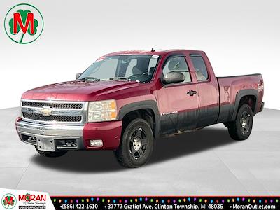 Used 2007 Chevrolet Silverado 1500 Work Truck Extended Cab for sale #ZT88088C - photo 1