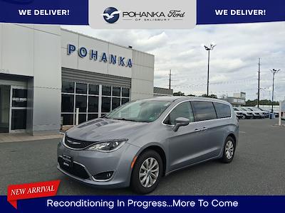 2019 Chrysler Pacifica FWD Minivan for sale #F31278ADR - photo 1