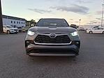 2023 Toyota Highlander AWD SUV for sale #F31522A - photo 2