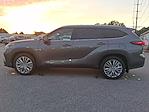 2023 Toyota Highlander AWD SUV for sale #F31522A - photo 8