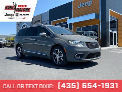 2021 Chrysler Pacifica AWD Minivan for sale #C9406 - photo 1