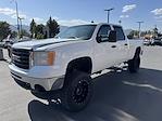 2007 GMC Sierra 2500 Crew Cab 4x4 Pickup for sale #CC9414 - photo 4