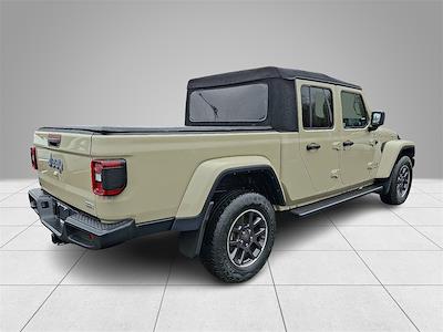 Used 2022 Jeep Gladiator - photo 1