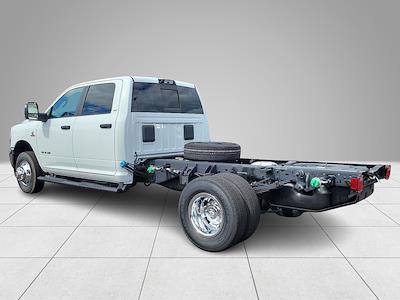 2024 Ram 3500 Crew Cab DRW 4x4 Cab Chassis for sale #D24216 - photo 2