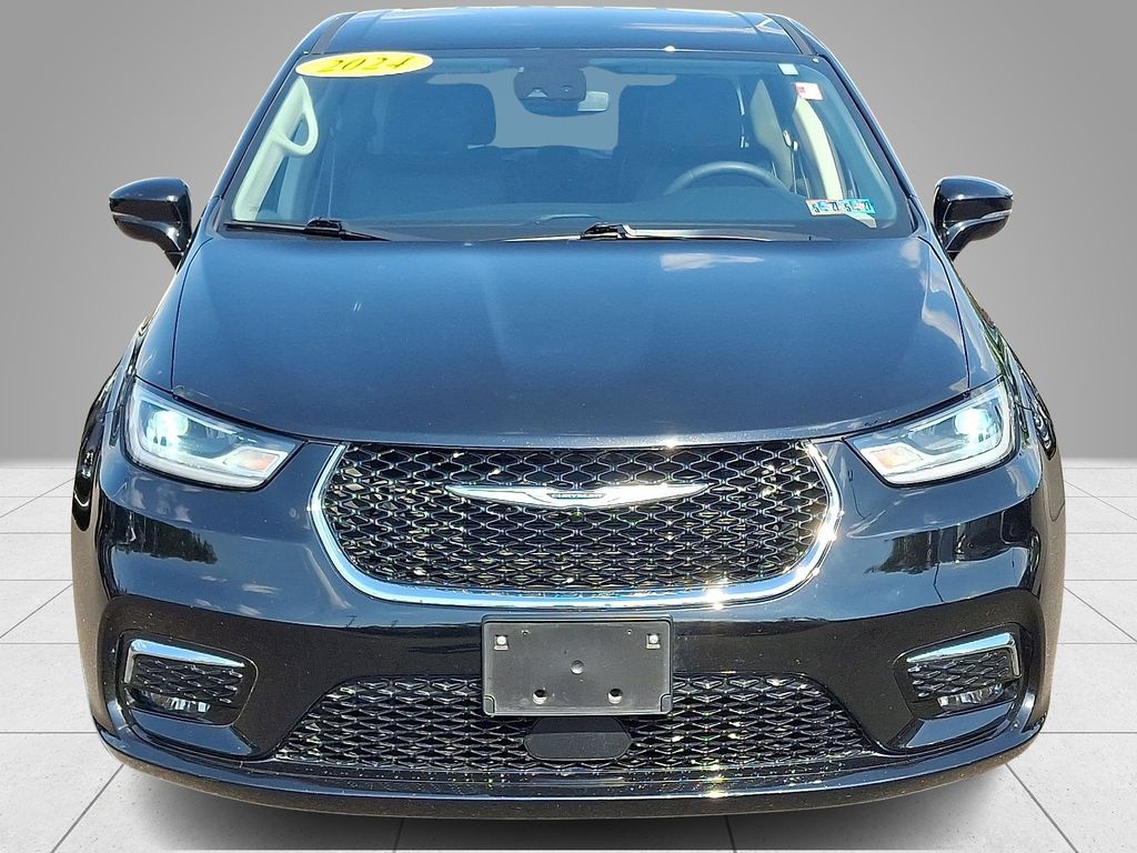 Used 2024 Chrysler Pacifica - photo 5