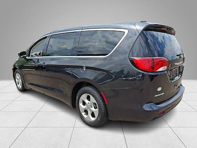 2017 Chrysler Pacifica FWD Minivan for sale #SB4186 - photo 2