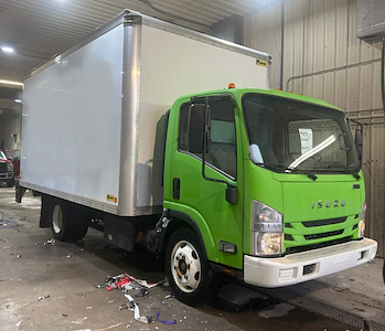 Used 2019 Isuzu NRR Regular Cab Cab Chassis for sale #K7304725 - photo 2