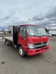 Used 2019 Hino 195 - photo 1