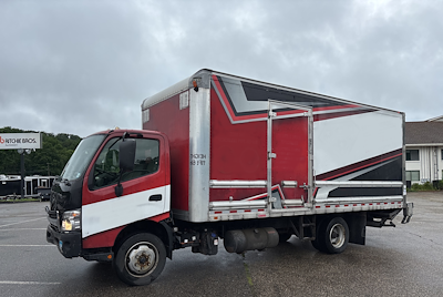 Used 2017 Hino 195 Single Cab Box Truck for sale #T-HK005221 - photo 1