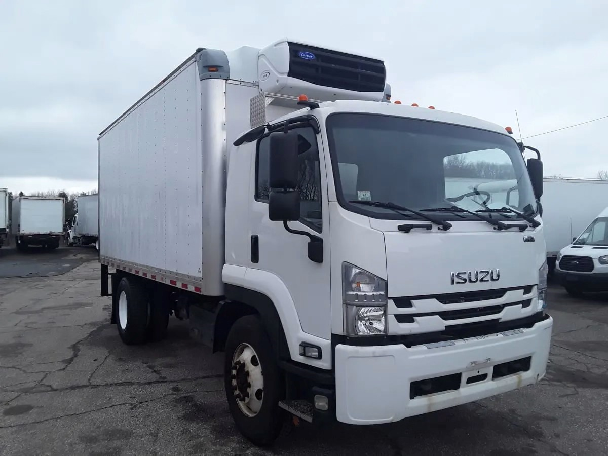 Used 2018 Isuzu FTR - photo 1