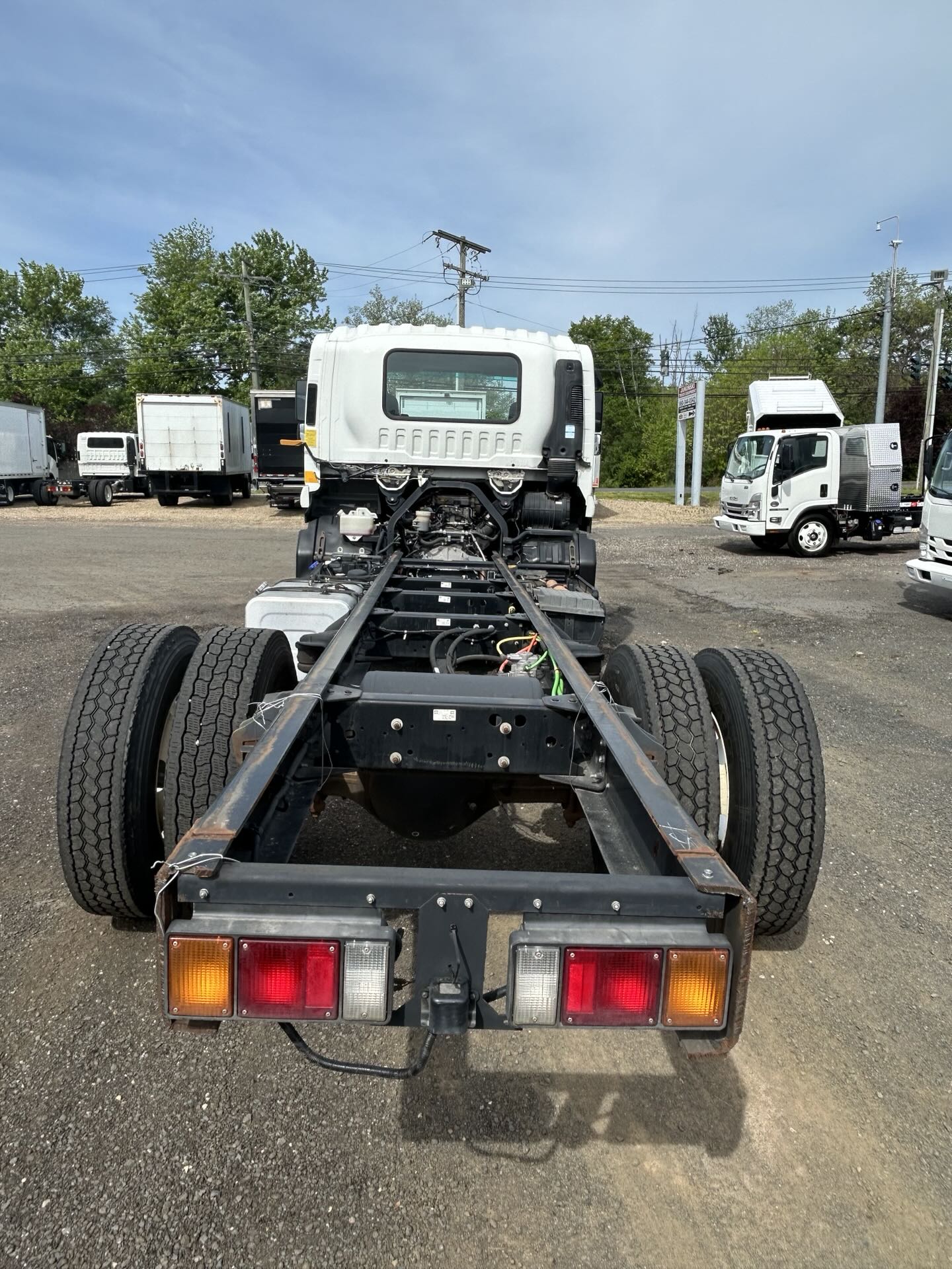 Used 2018 Isuzu FTR - photo 6