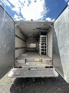 Used 2022 Isuzu NRR Crew Cab Box Truck for sale #T-N7304191 - photo 2