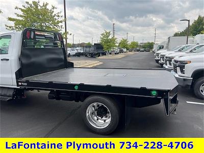 2023 Chevrolet Silverado 5500 Regular Cab DRW 4x2, Wil-Ro Freedom Flatbed Truck 23PC1044 for sale #23PC1044 - photo 2