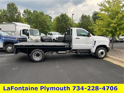 2023 Chevrolet Silverado 5500 Regular Cab DRW 4x2, Wil-Ro Freedom Flatbed Truck 23PC1044 for sale #23PC1044 - photo 1