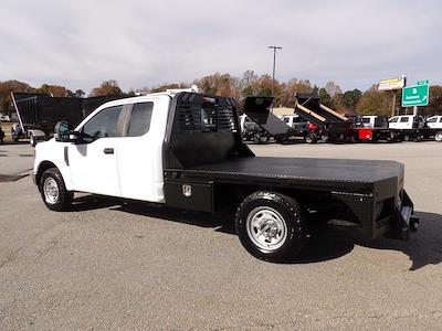 Used 2022 Ford F-250 Super Cab Flatbed Truck for sale #R-32057 - photo 2
