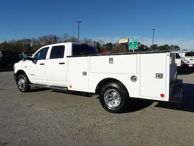 Used 2019 Ram 3500 Crew Cab Service Truck for sale #R-32216 - photo 2