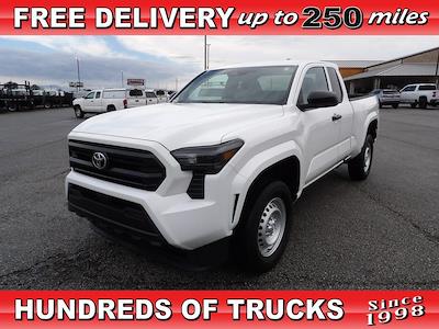 Used 2025 Toyota Tacoma - photo 1