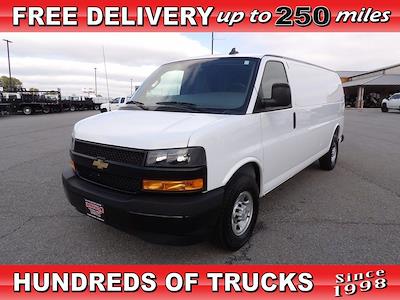 Used 2022 Chevrolet Express 2500 - photo 1