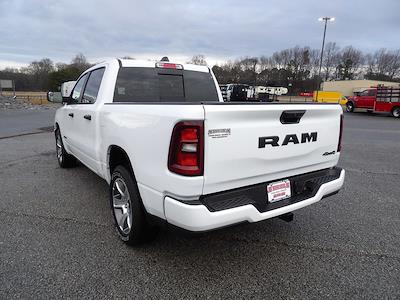 Used 2025 Ram 1500 - photo 1