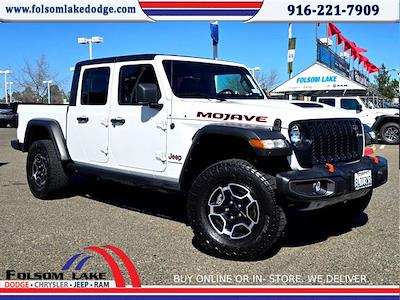 Used 2023 Jeep Gladiator - photo 1