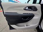 Used 2024 Chrysler Pacifica Select Minivan for sale #1PR0700 - photo 22