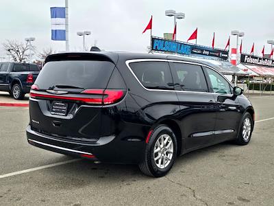 Used 2024 Chrysler Pacifica Touring L Minivan for sale #1PR0737 - photo 2